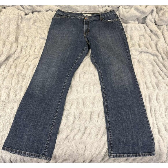 Levi’s 550 Jeans Women 18 Medium Relaxed Bootcut Dark Wash Denim Stretch Vintage - Picture 1 of 9